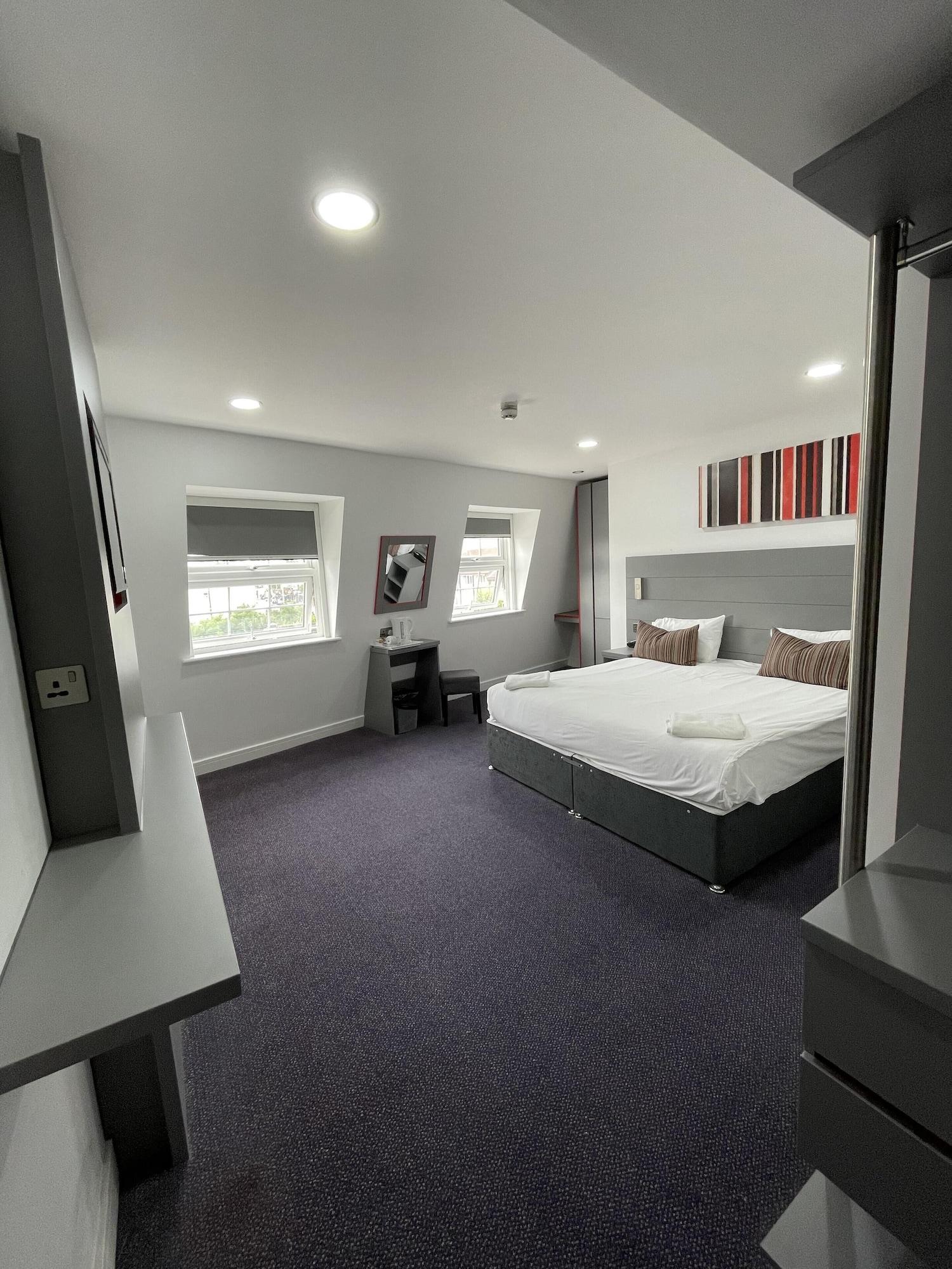 Ilford Hotel Goodmayes Esterno foto
